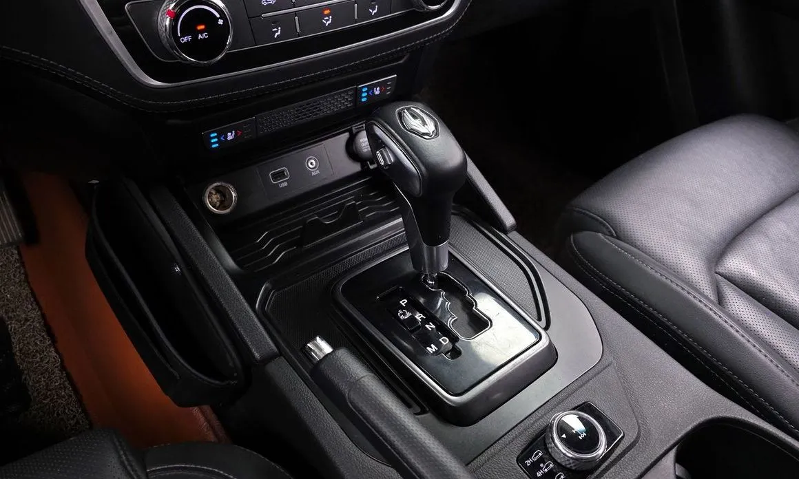 KG Mobility (Ssangyong) Rexton 2021 из KR, фото 7
