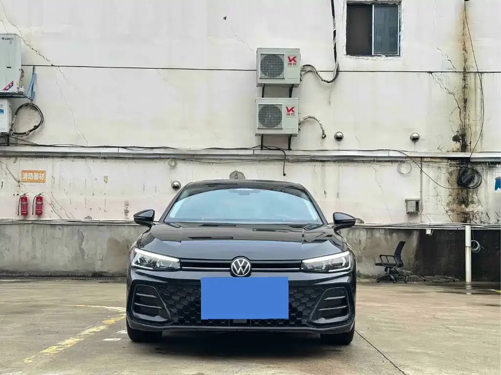 Volkswagen Passat — фото 2