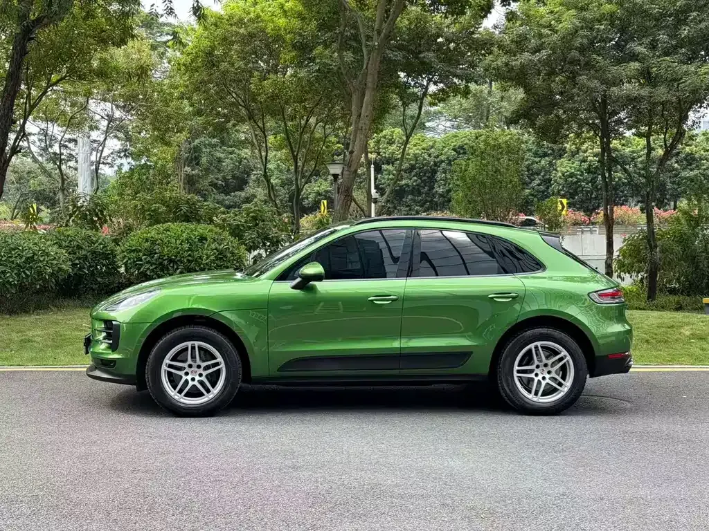 Porsche Macan — фото 8