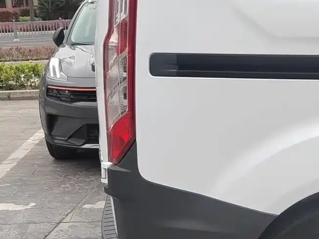 Ford Transit 2021 из CN, фото 3