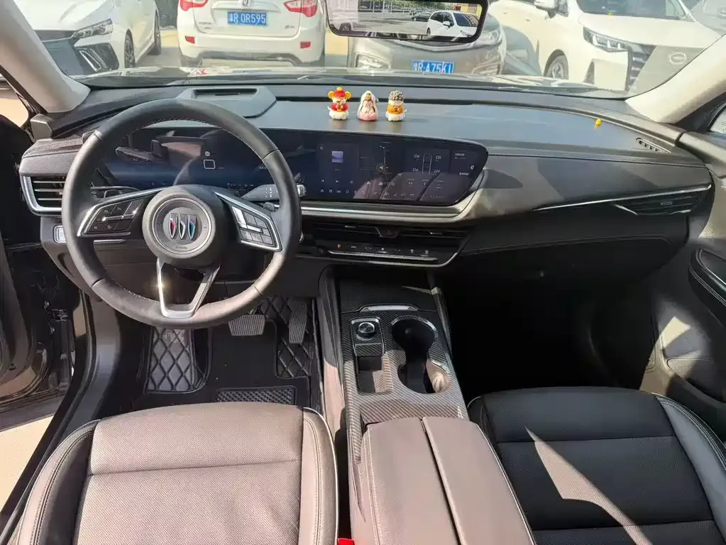Buick Envision Plus — фото 2