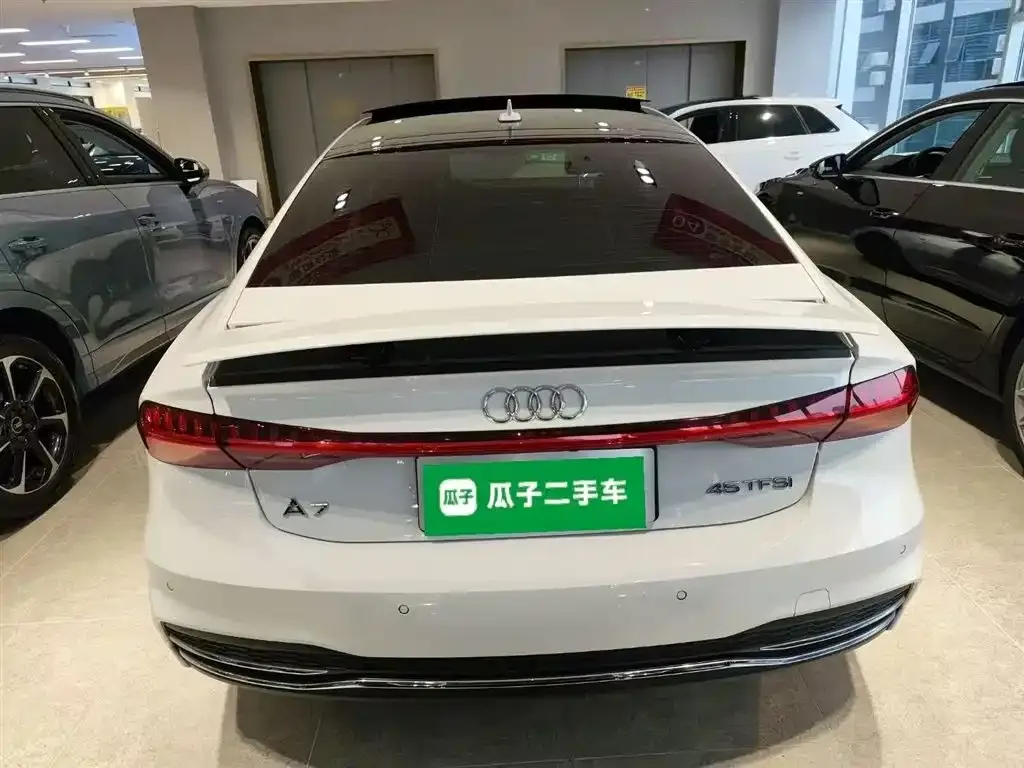 Audi A7 — фото 10