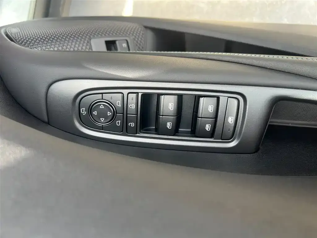 BYD Seal 06 — фото 8
