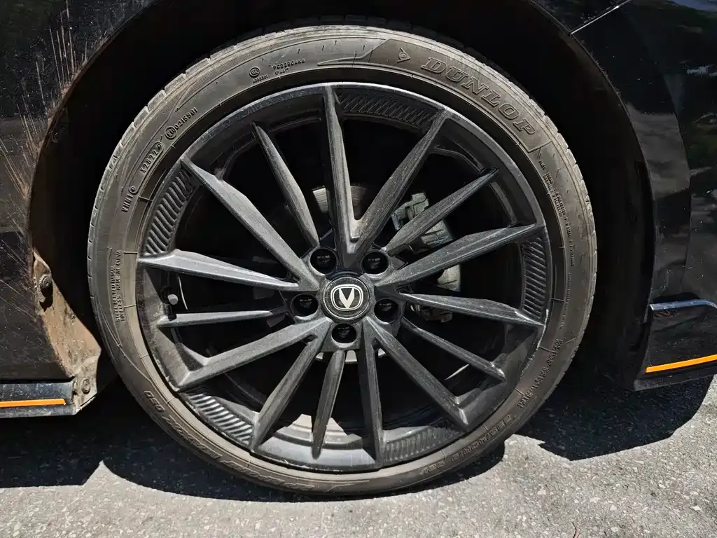 Changan UNI-V 2023 из CN, фото 5