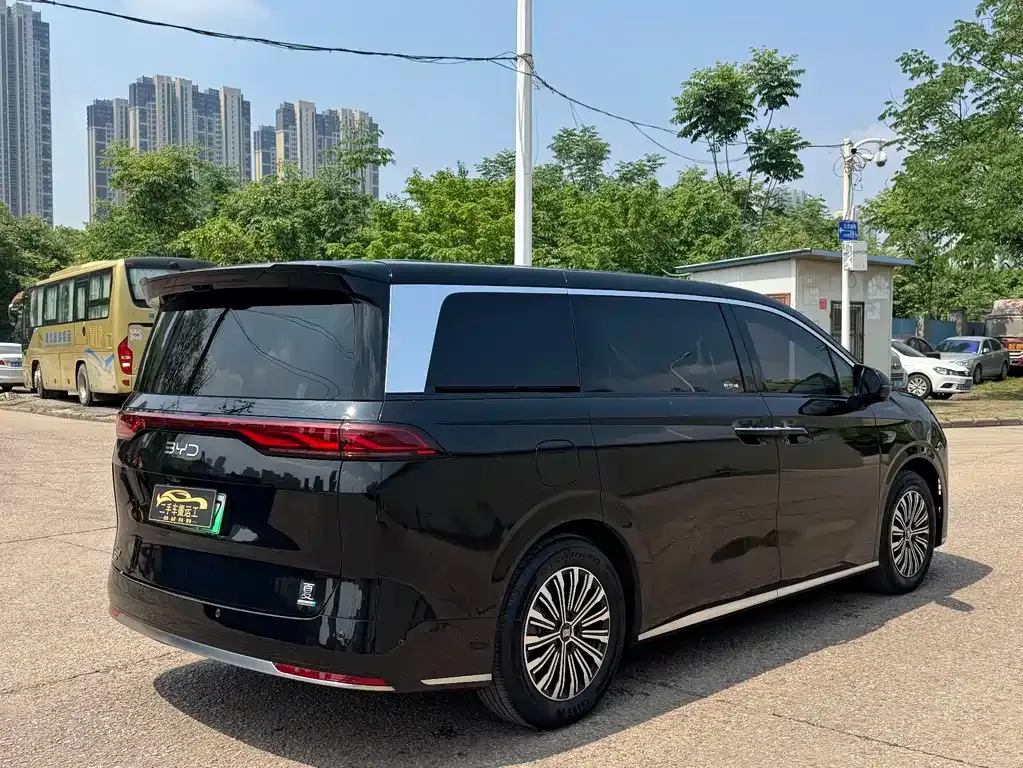 BYD Xia 2025 из CN, фото 10