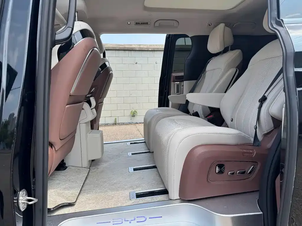 BYD Xia 2025 из CN, фото 5
