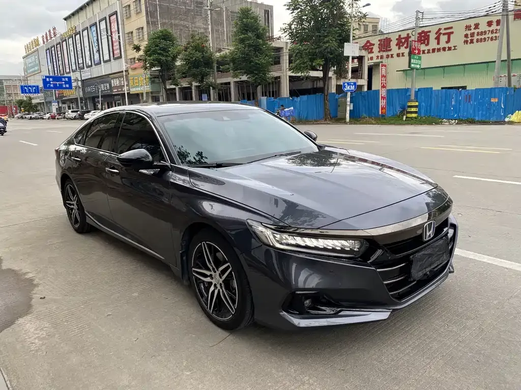 Honda Accord — фото 2