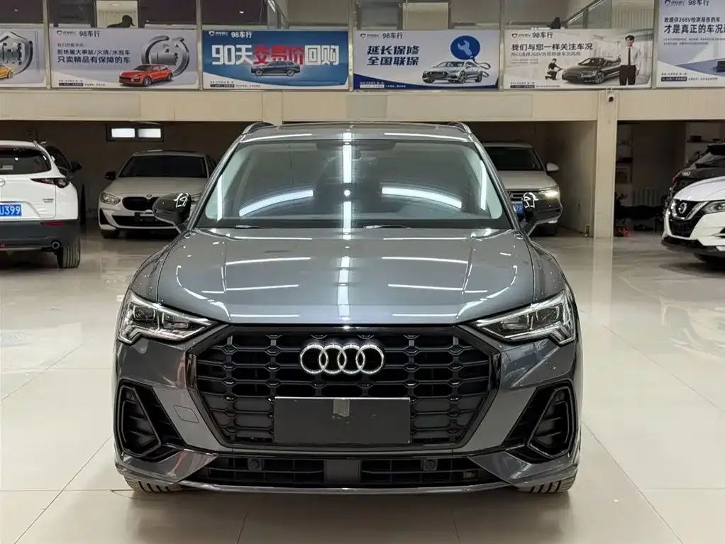 Audi Q3 — фото 10