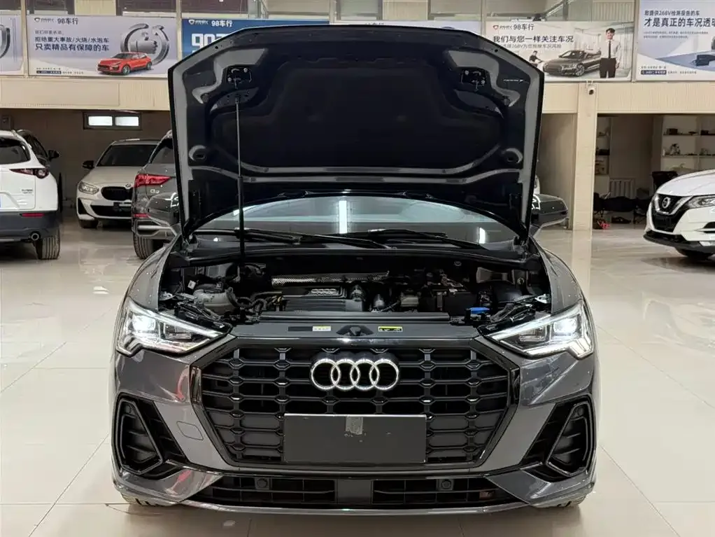 Audi Q3 — фото 2