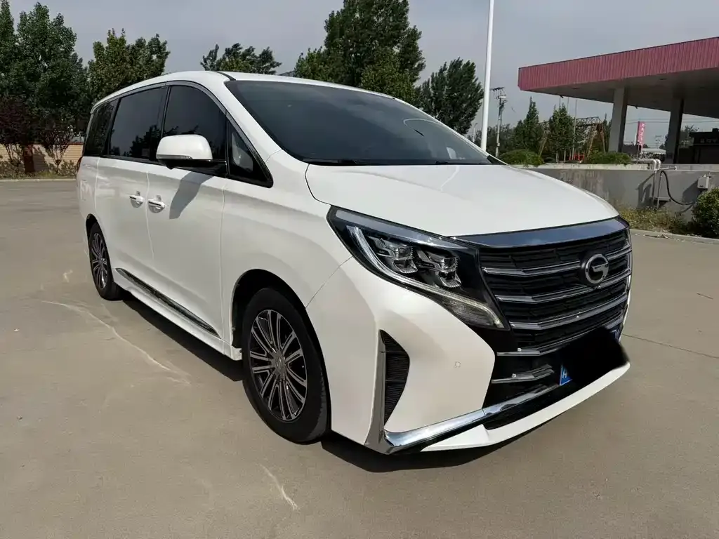 GAC Motor Trumpchi M8 — фото 1