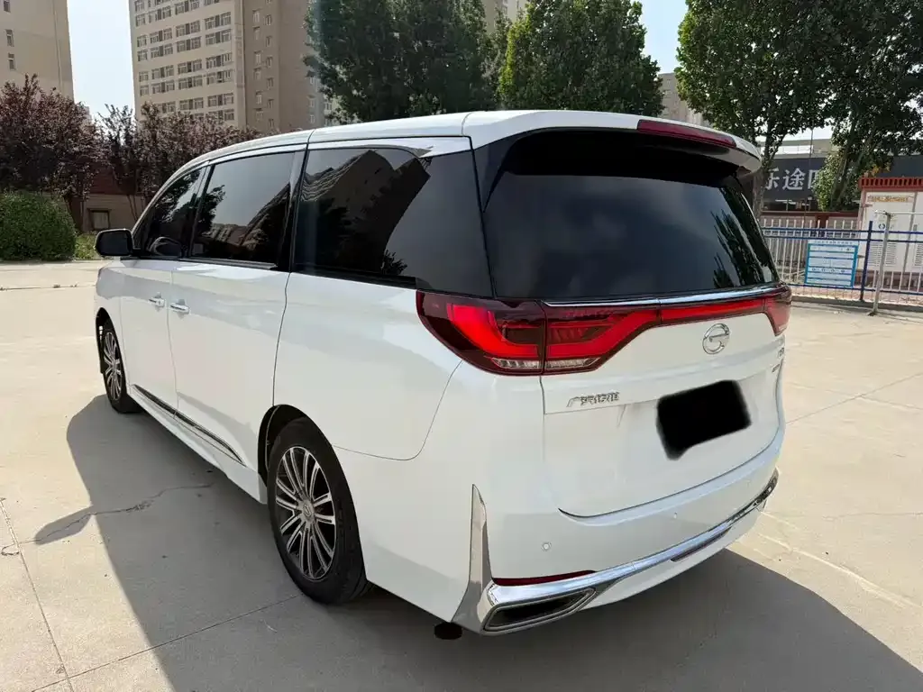 GAC Motor Trumpchi M8 — фото 2