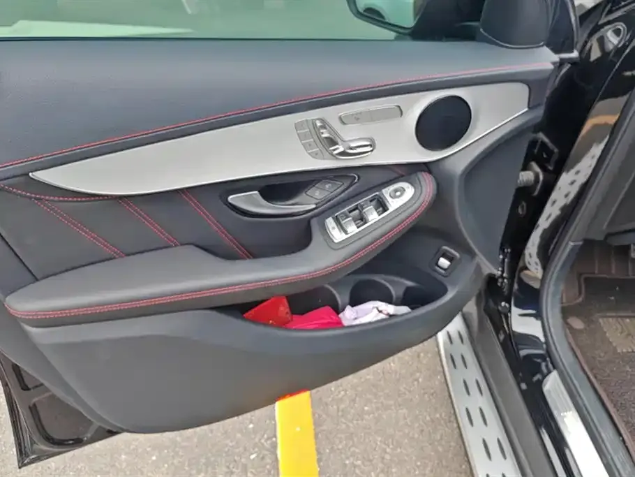 Mercedes-Benz GLC AMG — фото 10