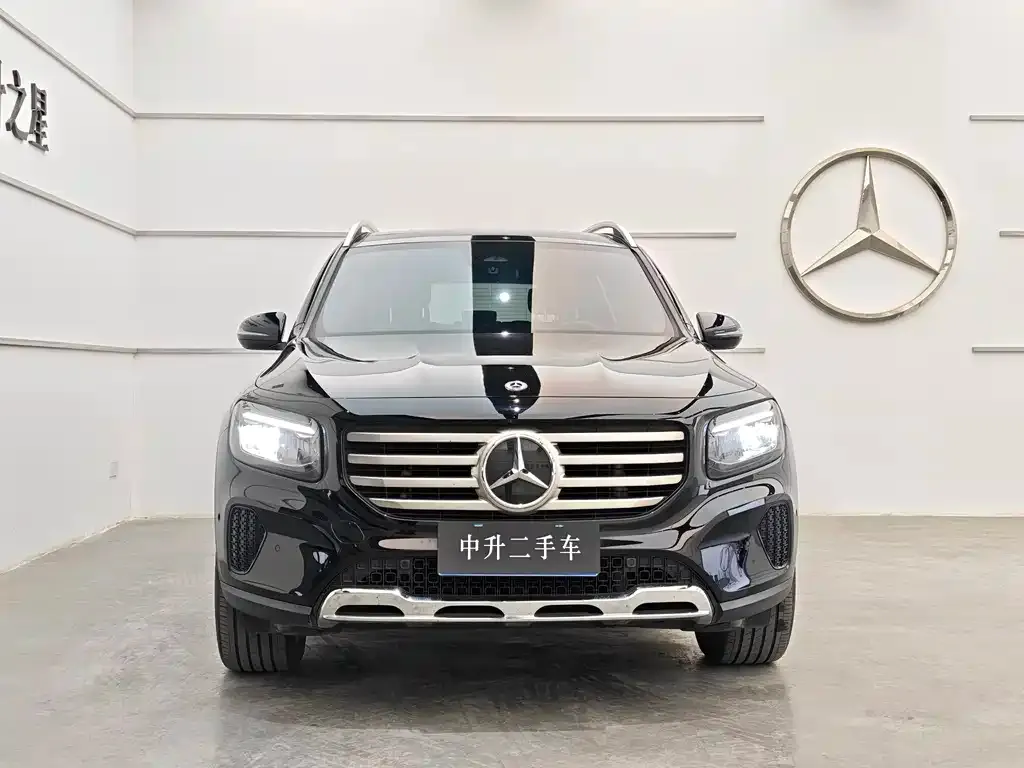 Mercedes-Benz GLB — фото 3