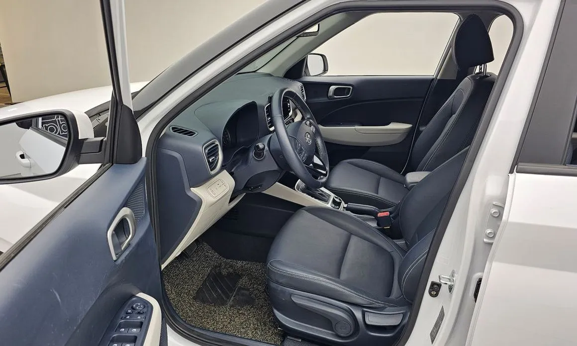 Hyundai Venue 2021 из KR, фото 6