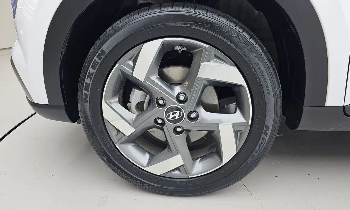 Hyundai Venue 2021 из KR, фото 8