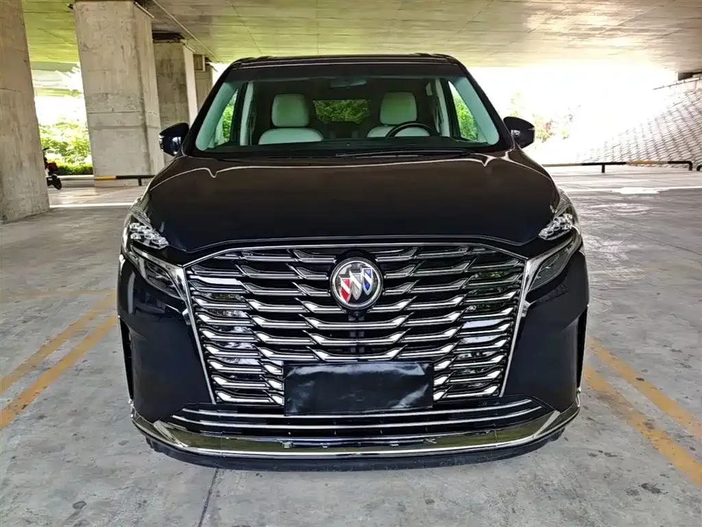 Buick GL8 2023 из CN, фото 9