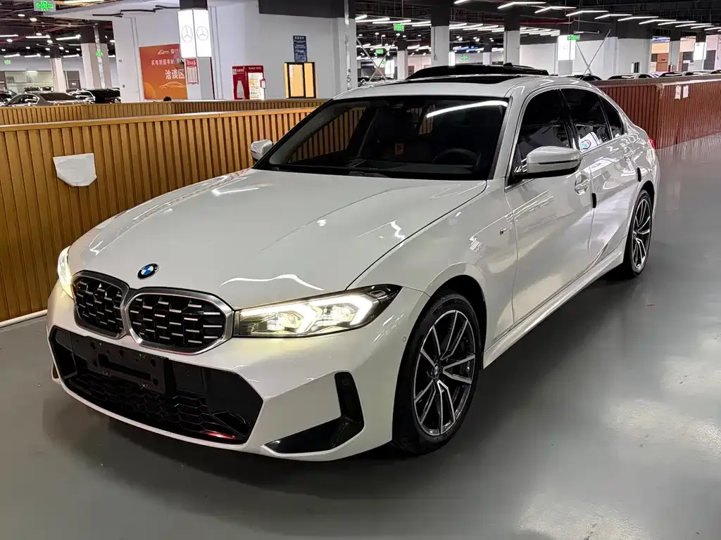 BMW 3 Series — фото 1