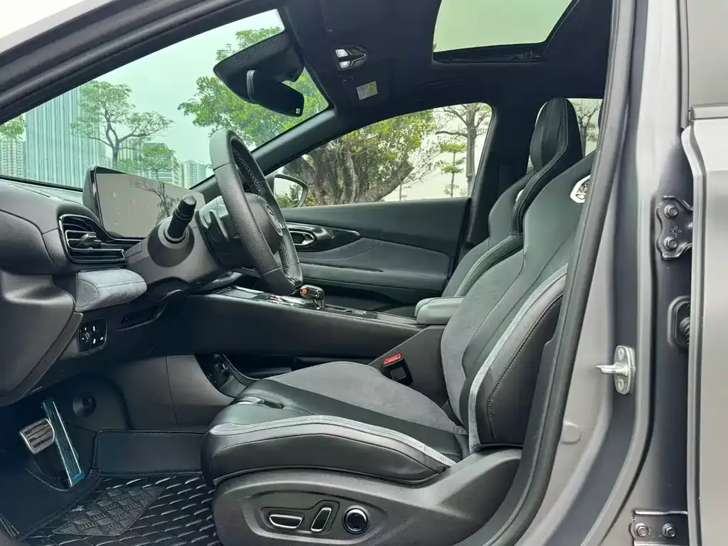 GAC Motor Shadow Leopard — фото 6