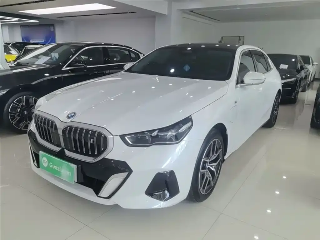 BMW i5 2025 из CN, фото 8