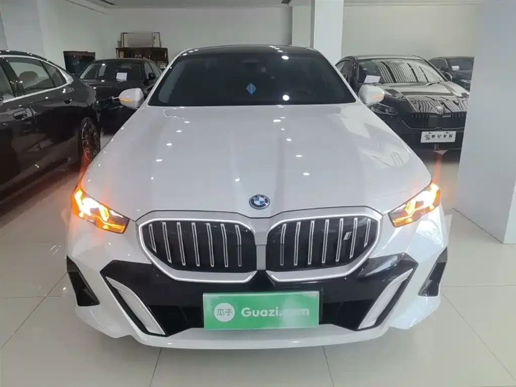 BMW i5 2025 из CN, фото 10