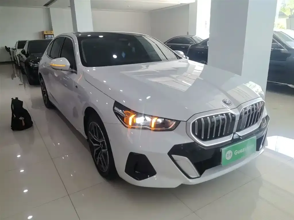 BMW i5 2025 из CN, фото 6