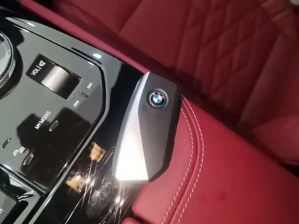 BMW i5 2025 из CN, фото 7