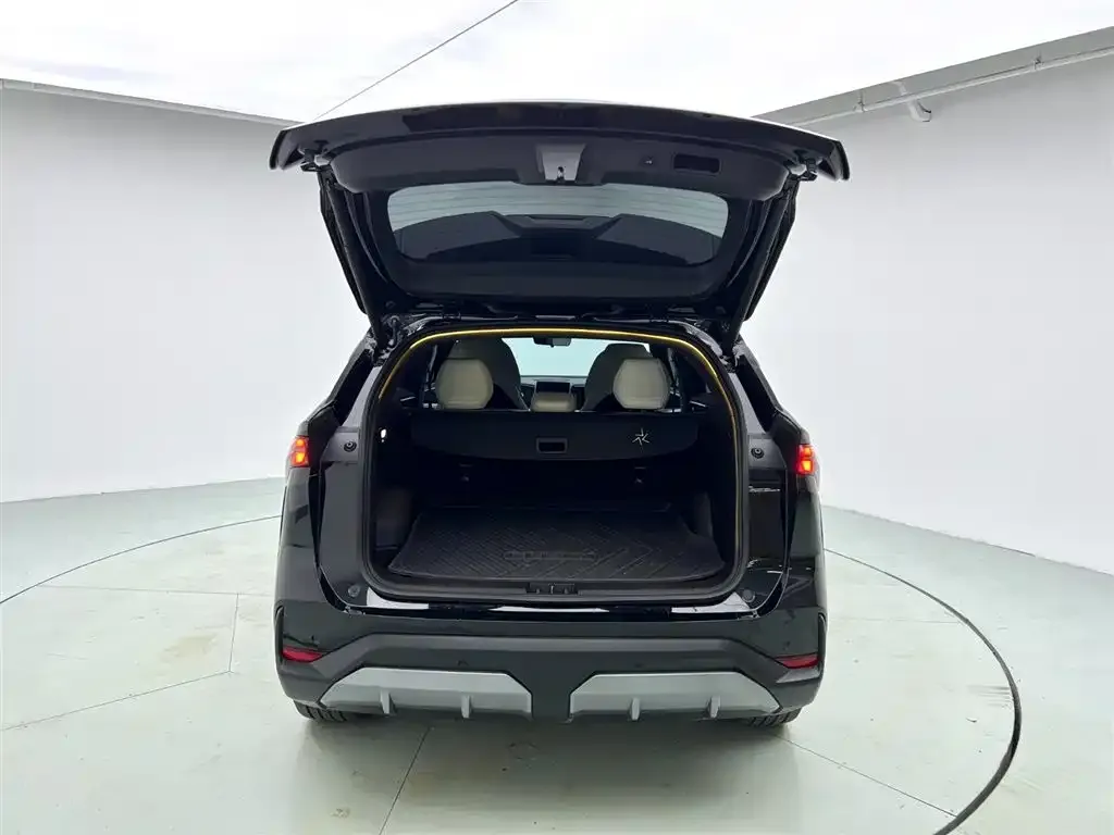 Geely Galaxy L7 — фото 3