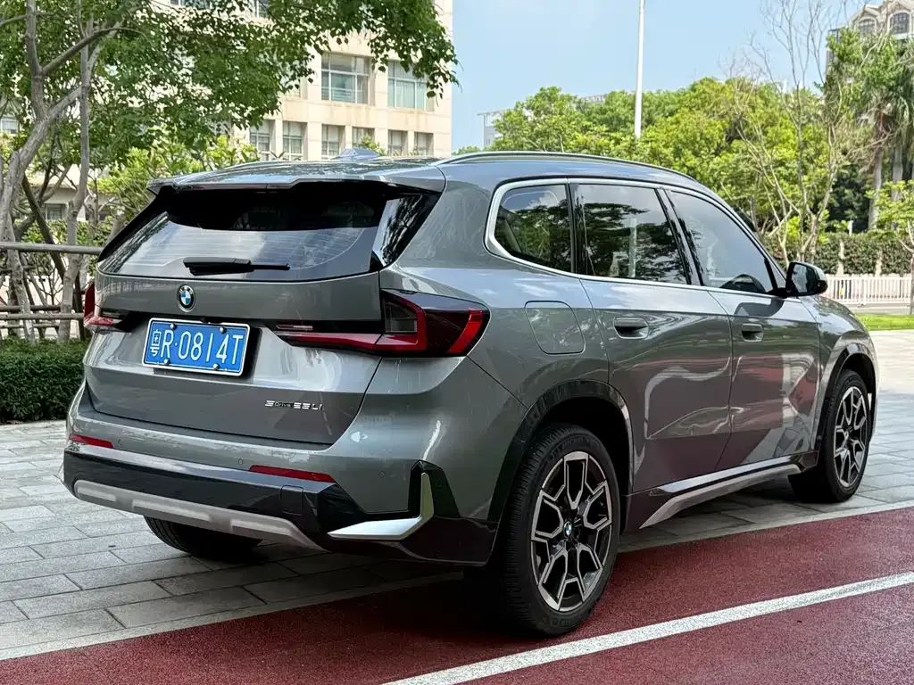 BMW X1 — фото 10