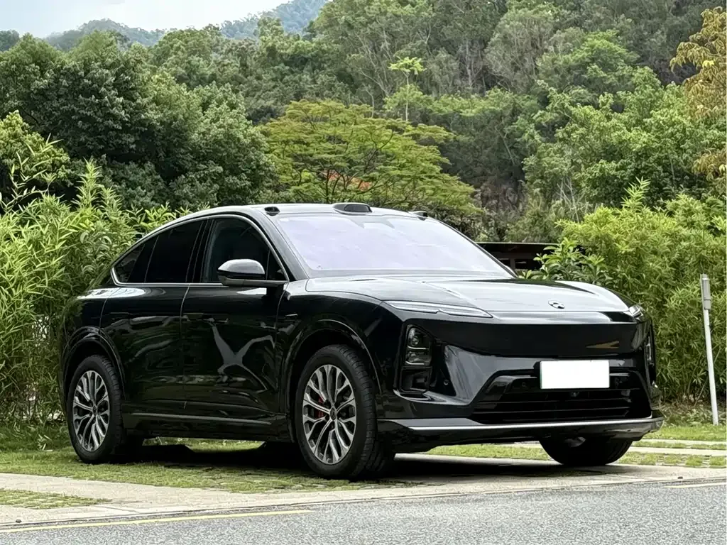 NIO EC6 — фото 7