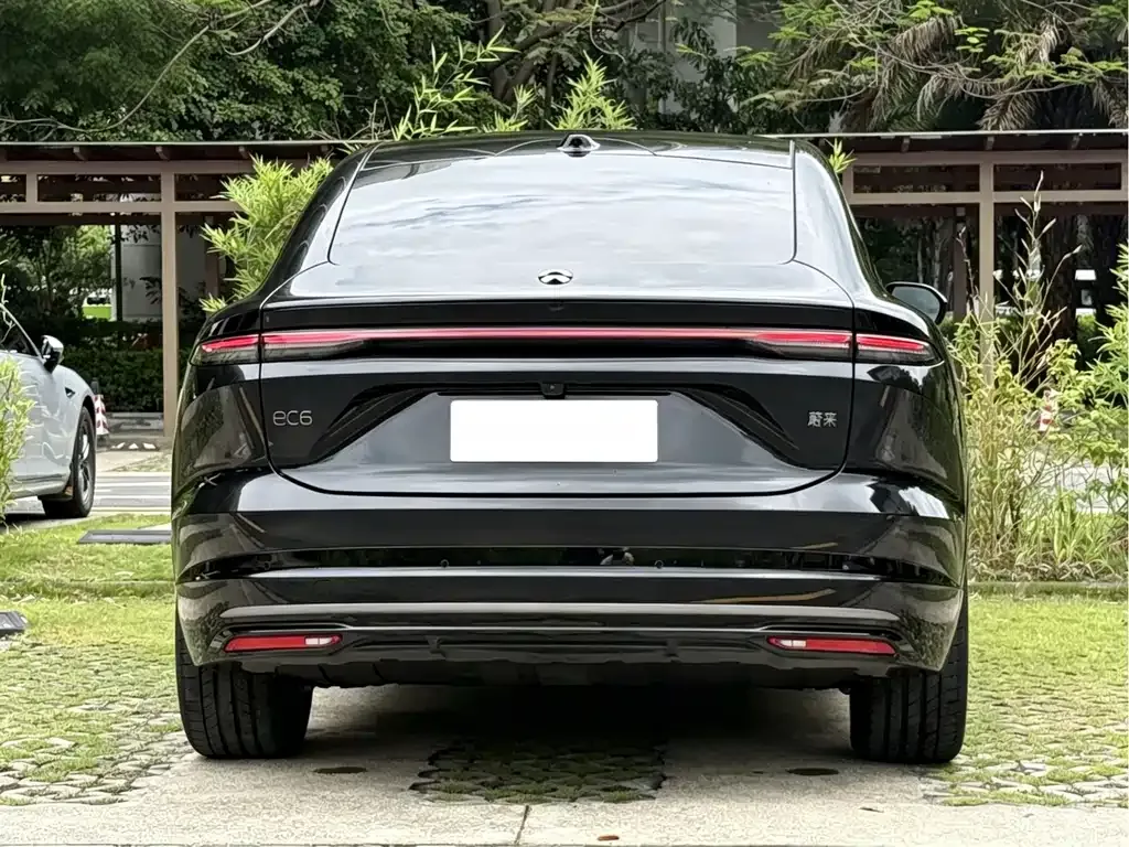 NIO EC6 — фото 6