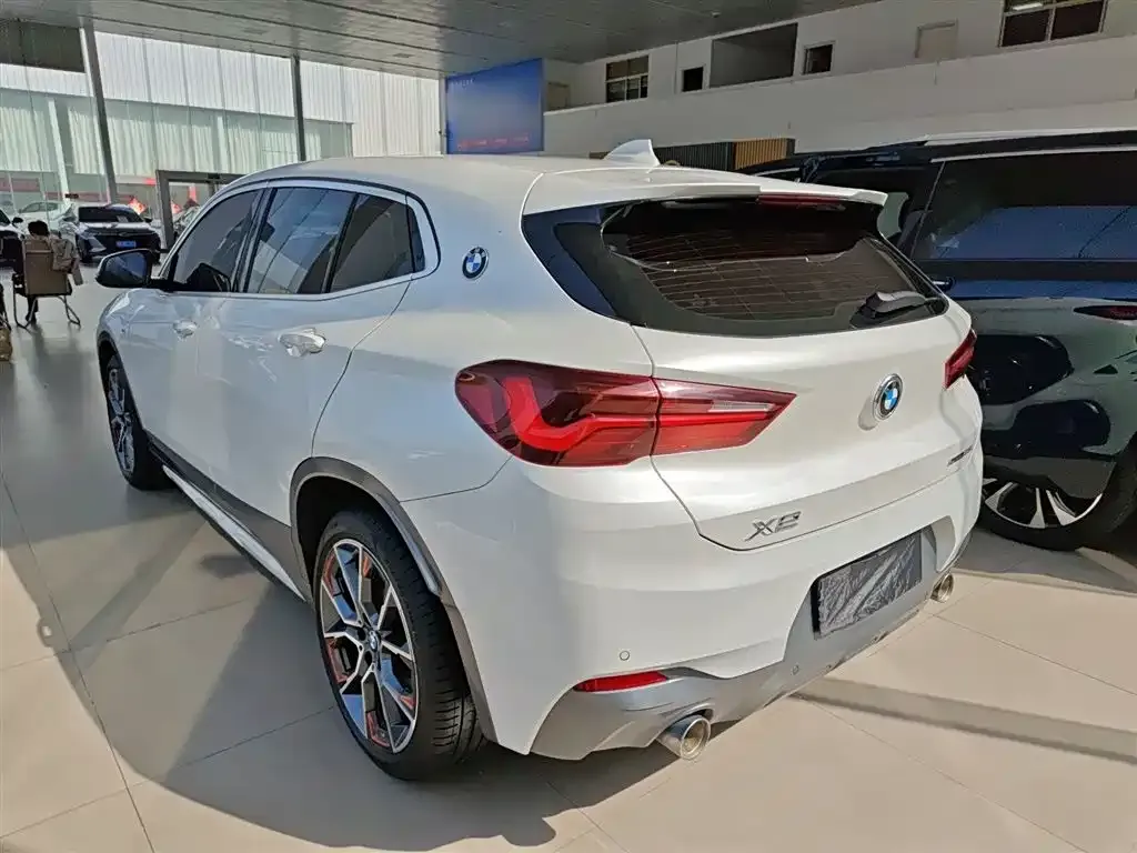 BMW X2 — фото 9