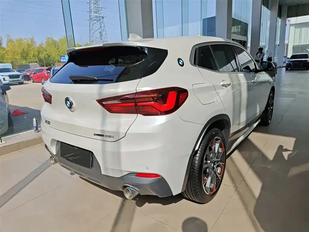 BMW X2 — фото 3
