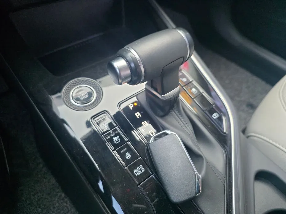 Kia Niro — фото 9
