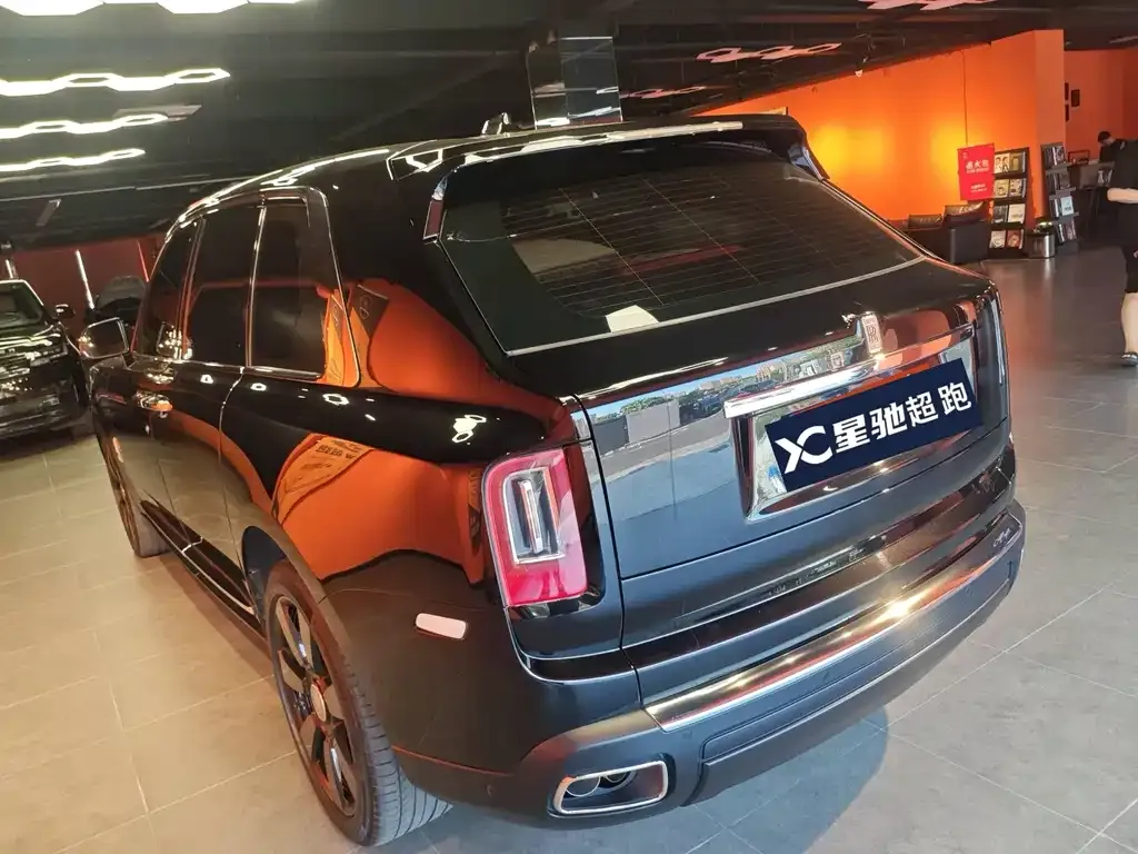 Rolls-Royce Cullinan 2021 из CN, фото 2