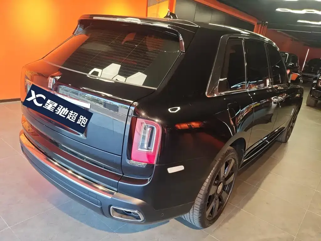 Rolls-Royce Cullinan 2021 из CN, фото 5