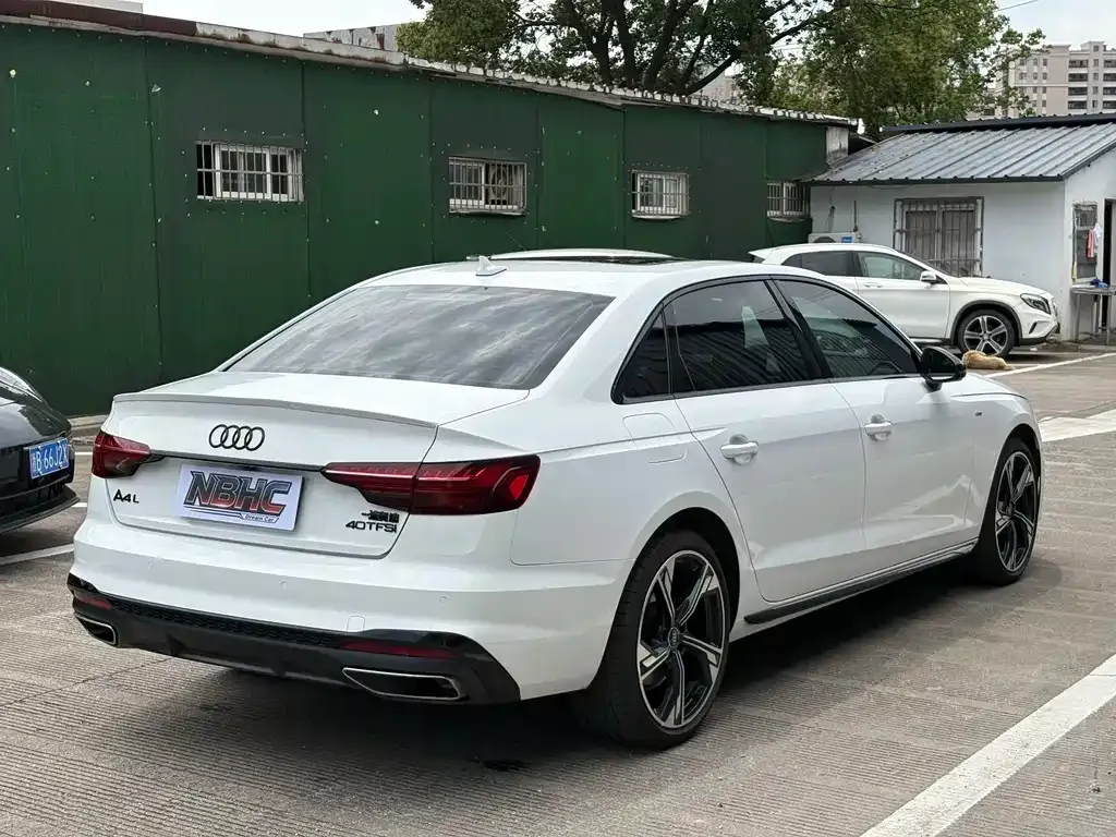 Audi A4L 2024 из CN, фото 5