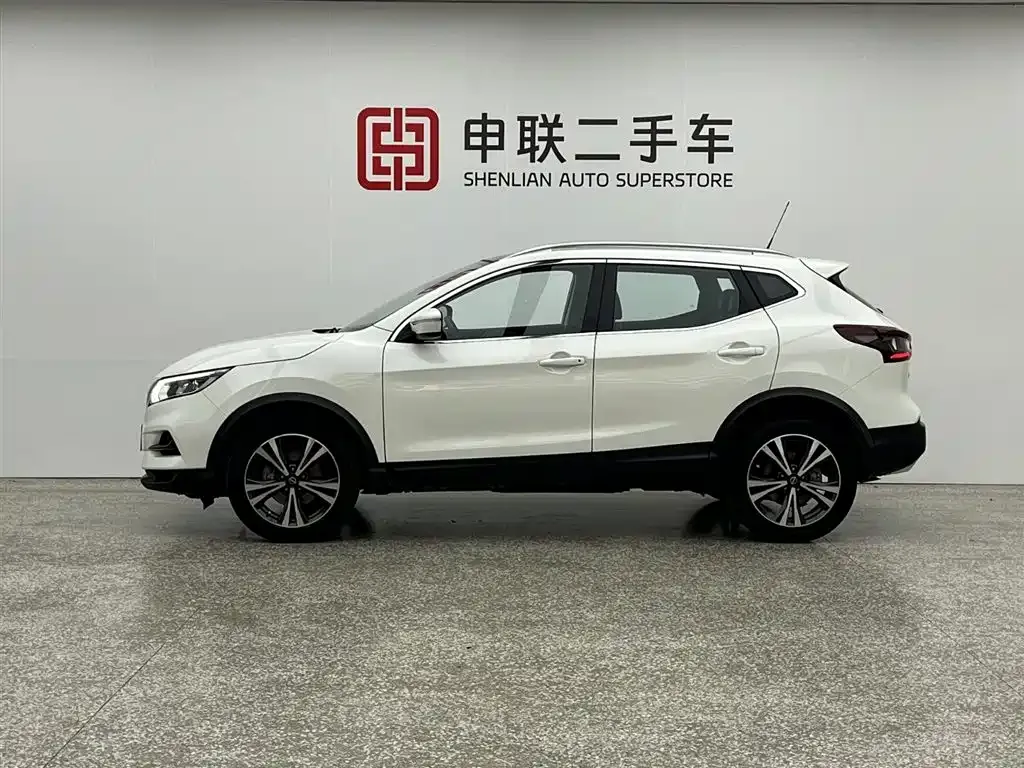 Nissan Qashqai — фото 6
