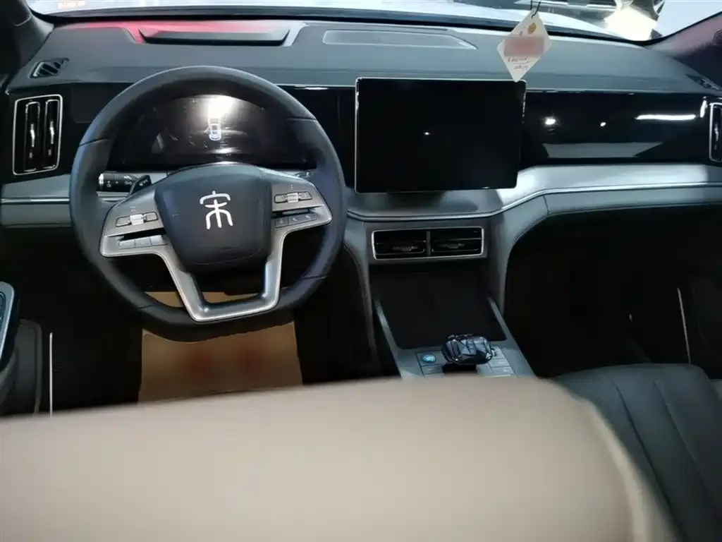 BYD L DM-i 2025 из CN, фото 2