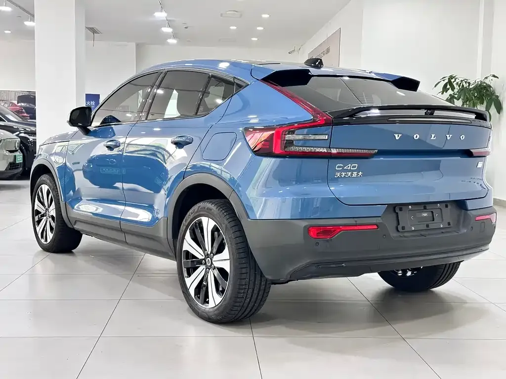 Volvo C40 2023 из CN, фото 10