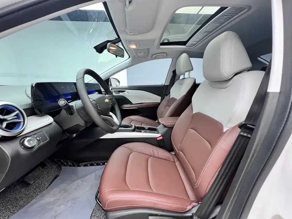 Chevrolet Monza 2023 из CN, фото 4