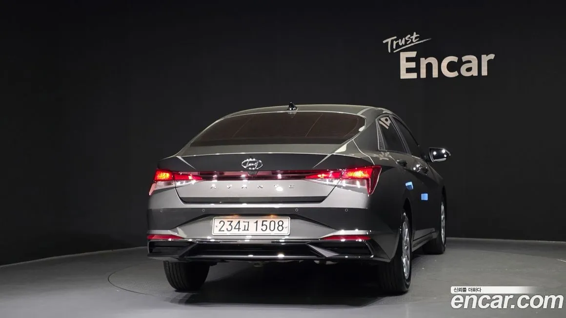 Hyundai AVANTE — фото 9