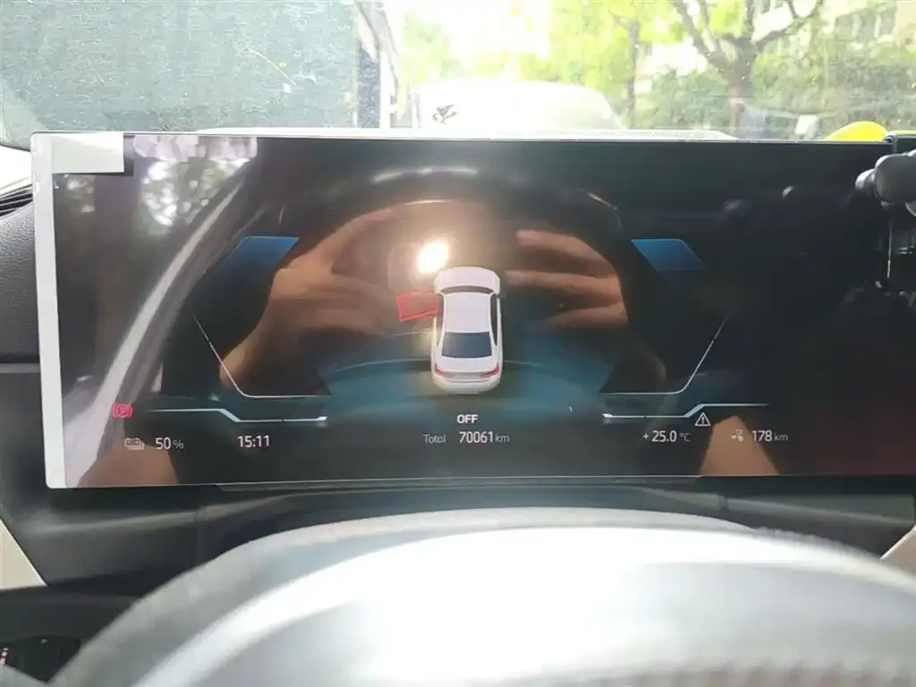 BMW i3 2023 из CN, фото 7