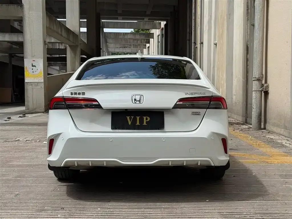 Honda Inspire — фото 7