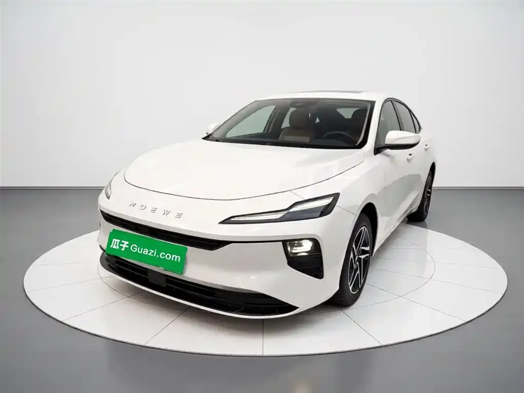 Roewe D6