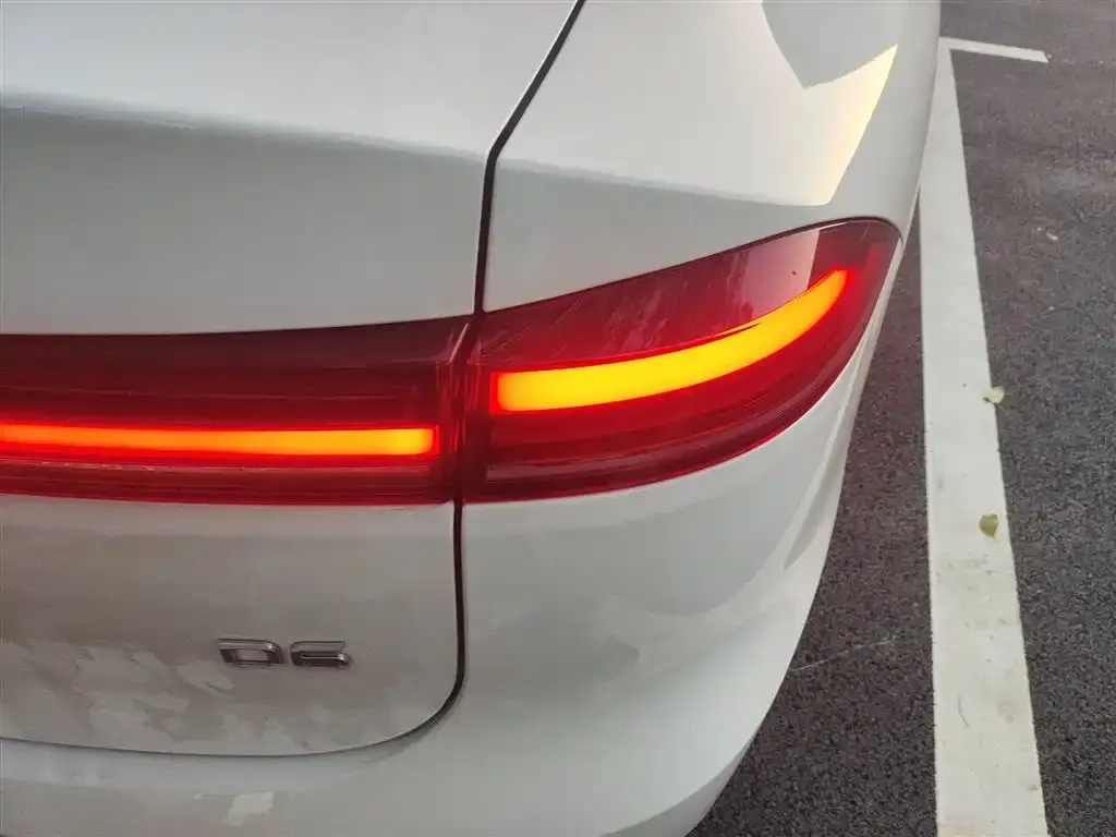 Roewe D6 2025 из CN, фото 9
