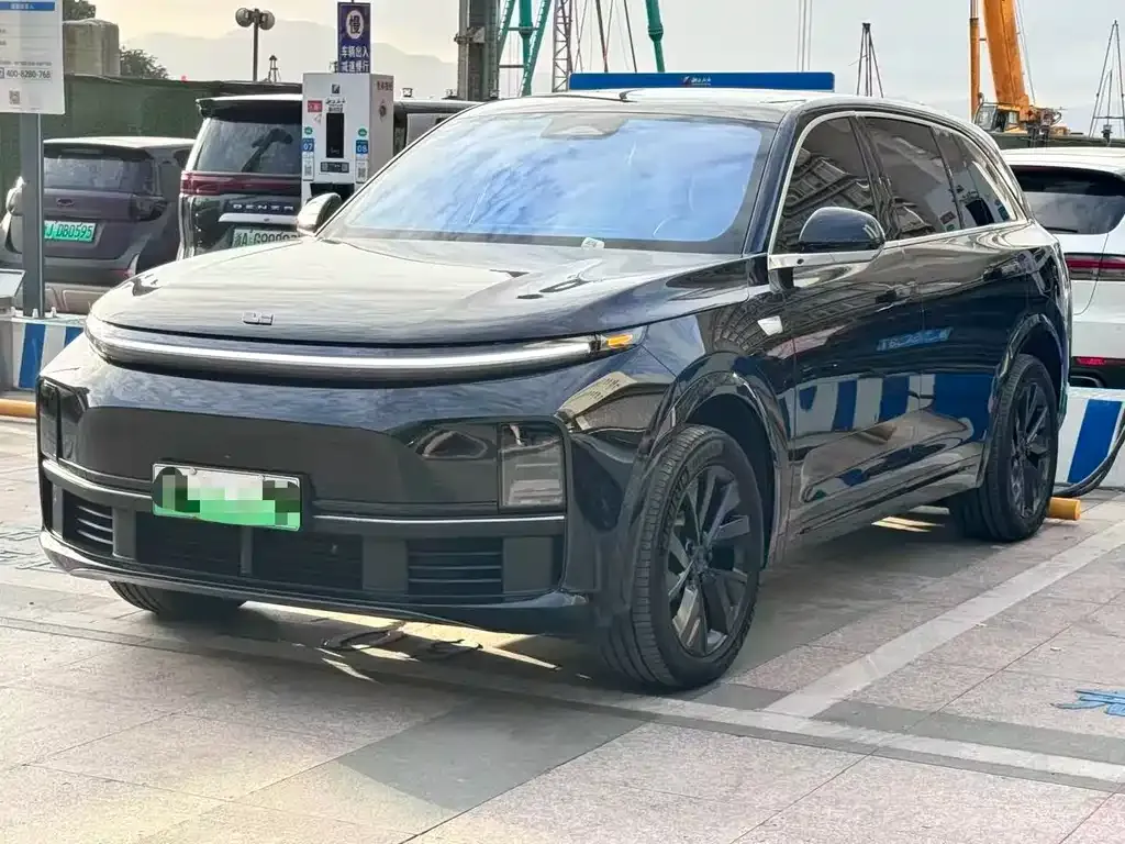 Li Auto L7