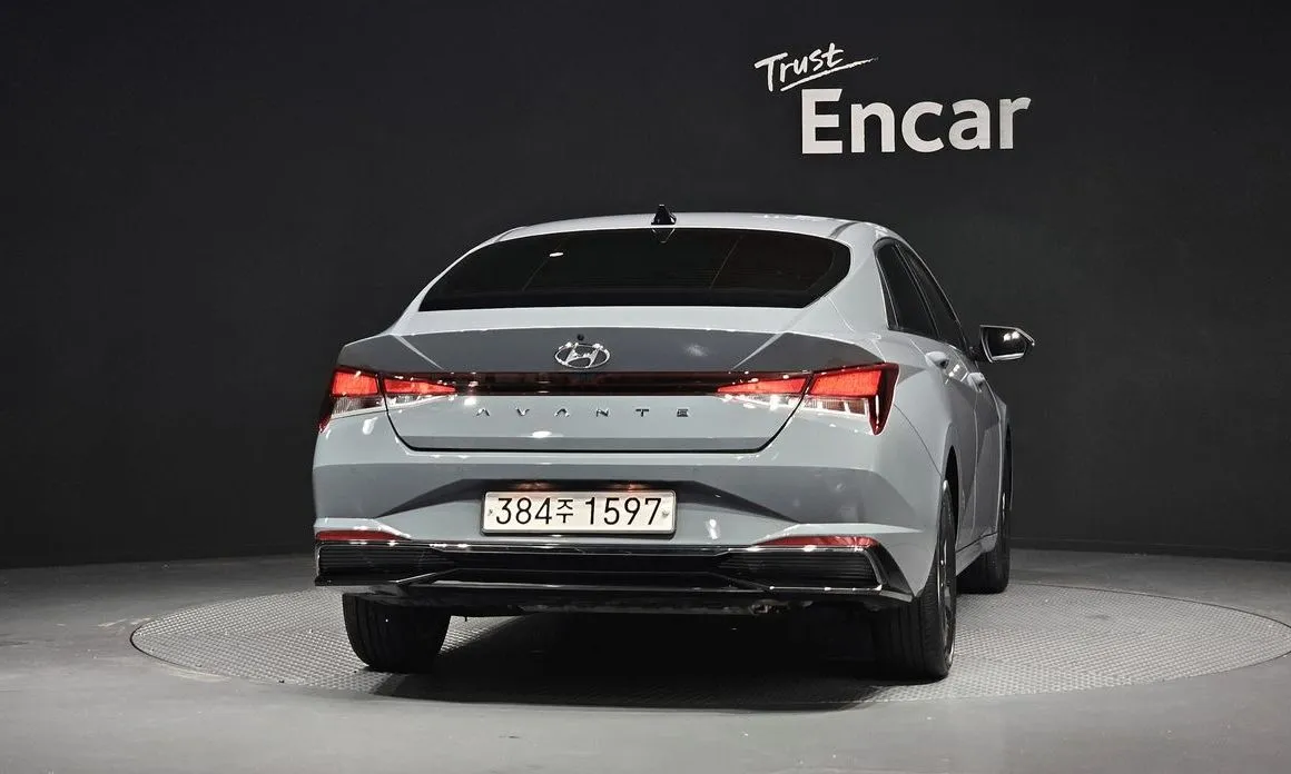 Hyundai AVANTE — фото 4