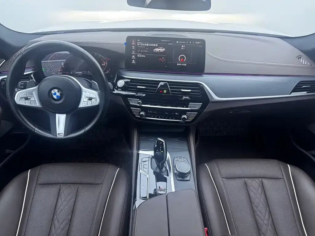 BMW 5 Series — фото 3