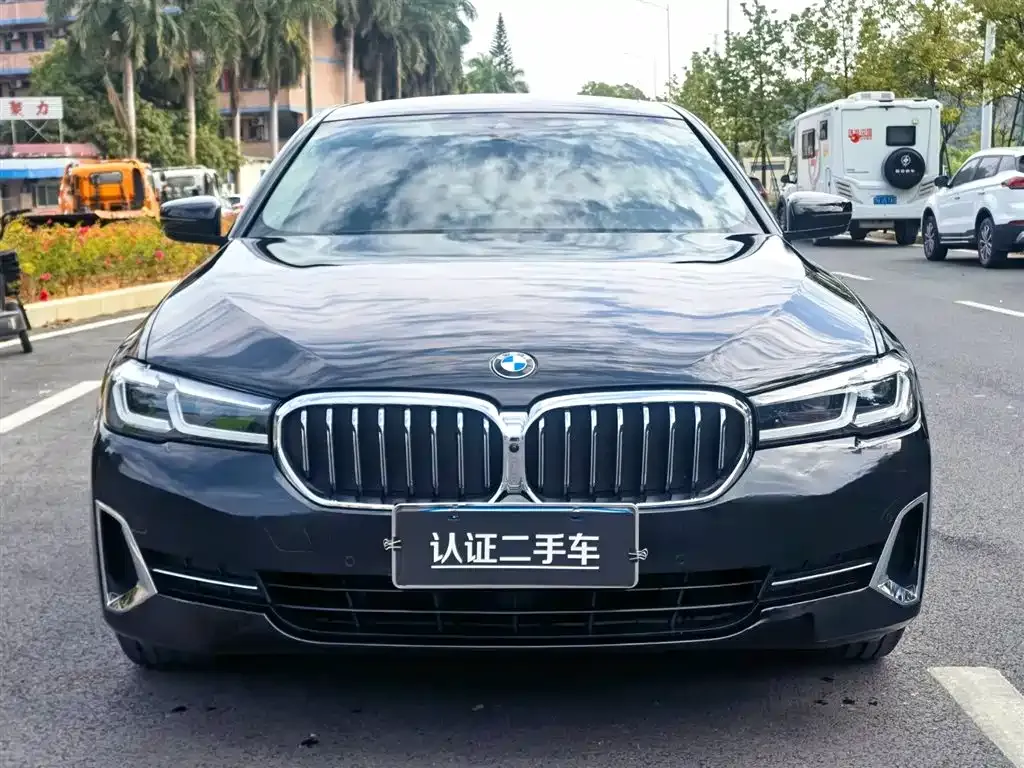 BMW 5 Series — фото 2
