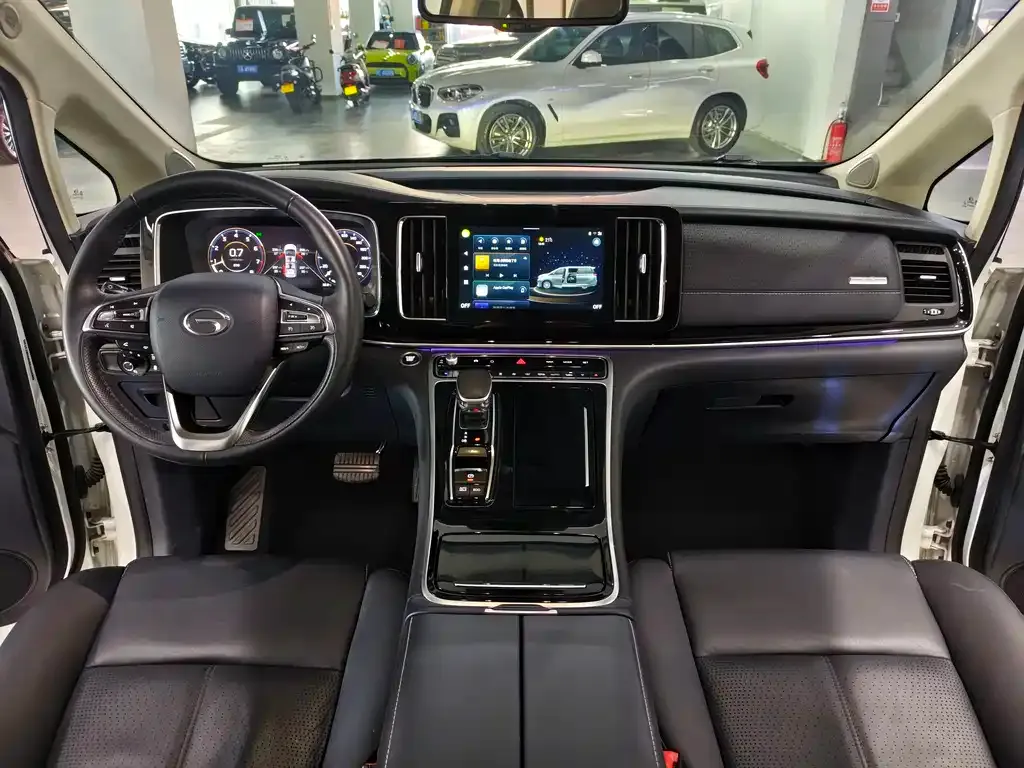 GAC Motor Trumpchi M8 — фото 10